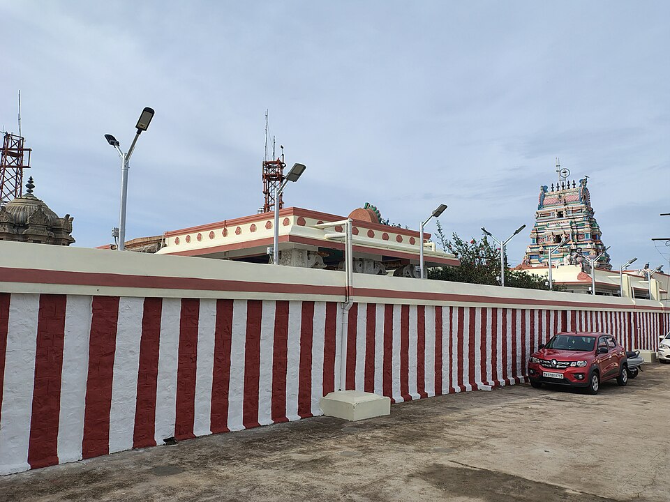 Outside Kurinji Andavar Temple, Kodaikanal