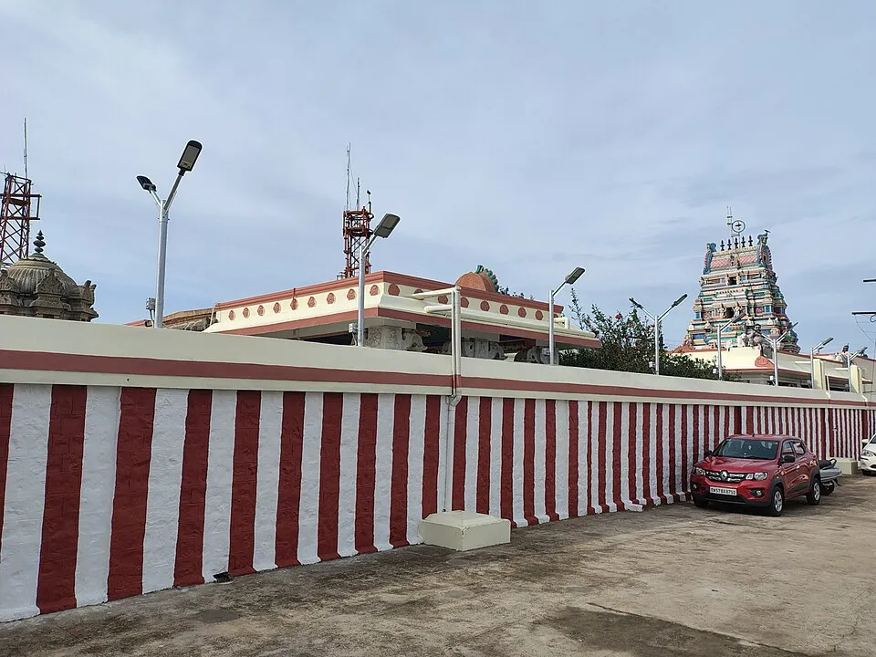 Outside Kurinji Andavar Temple, Kodaikanal