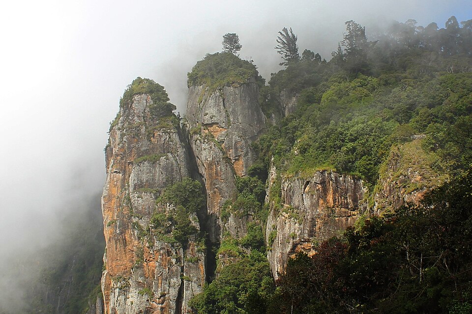 Pillar rocks in kodaikanal